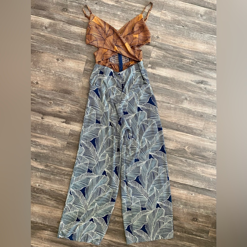 URBAN OUTFITTERS jumpsuit